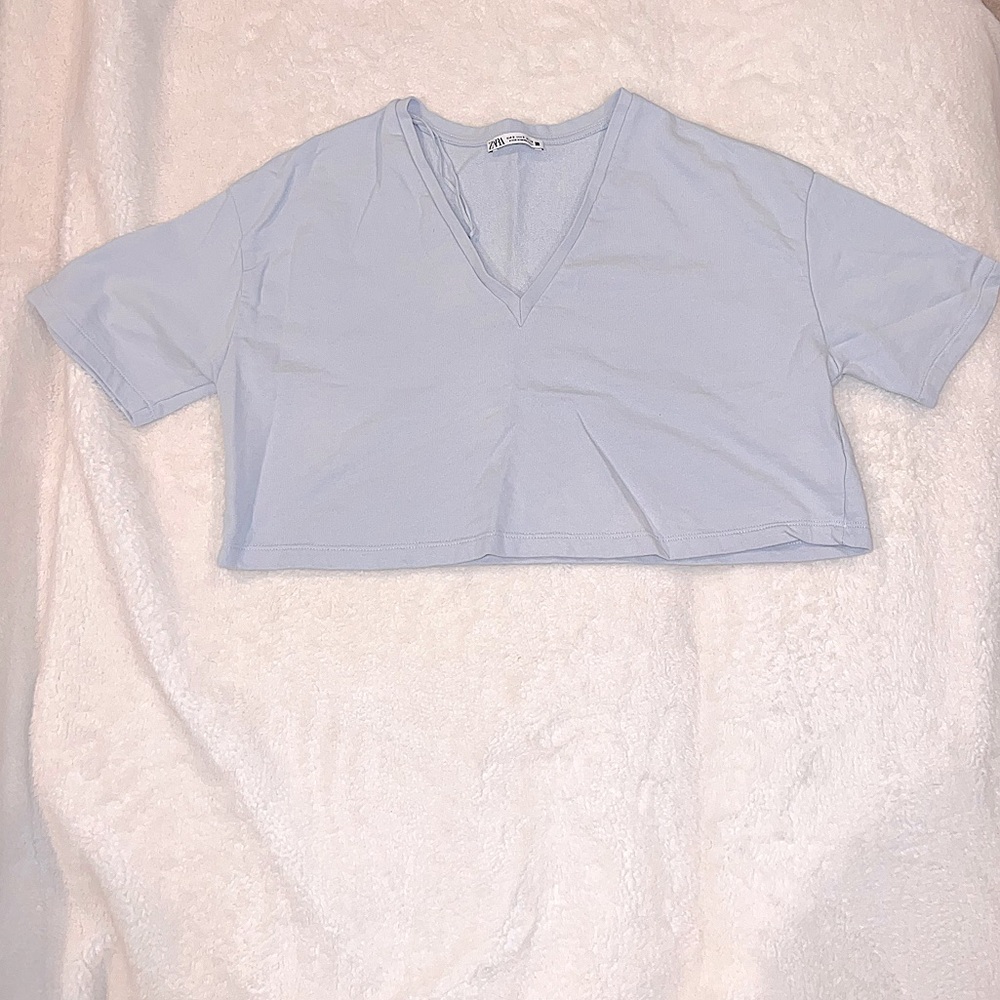 Zara cropped v-neck in excellent used condition